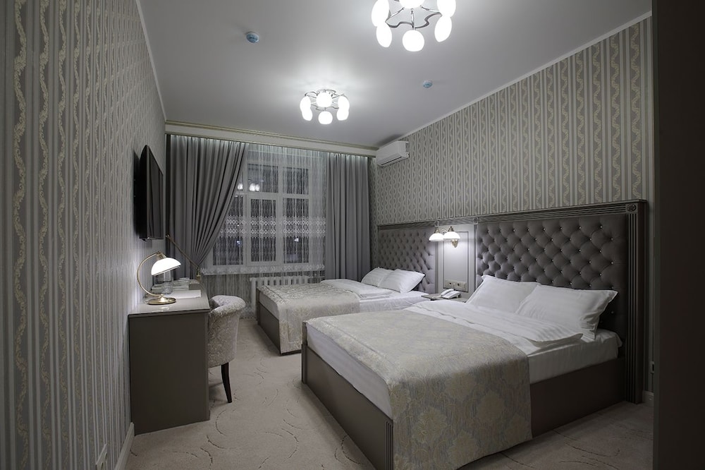 Standard Room, 2 Double Beds photo 1