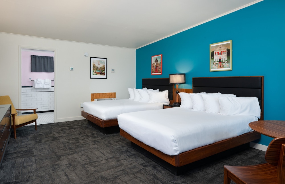 Standard Room, 2 Double Beds, Refrigerator & Microwave