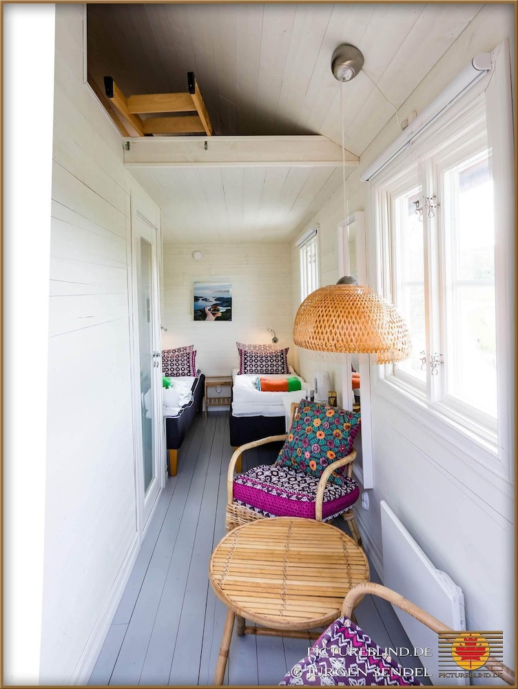 Quadruple Room, Partial Sea View photo 1