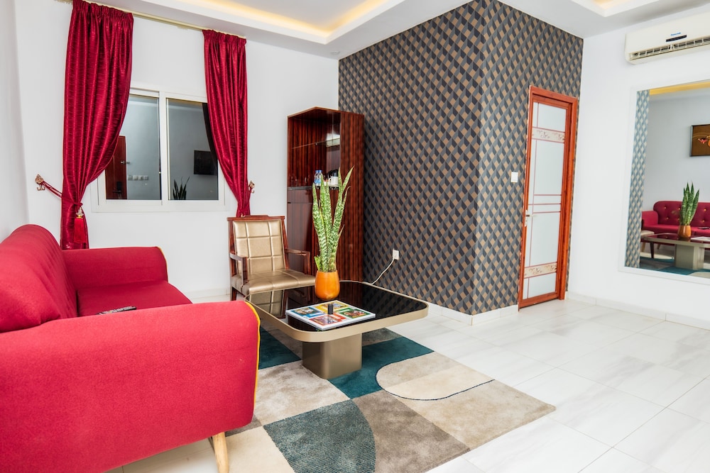 Executive Suite photo 3