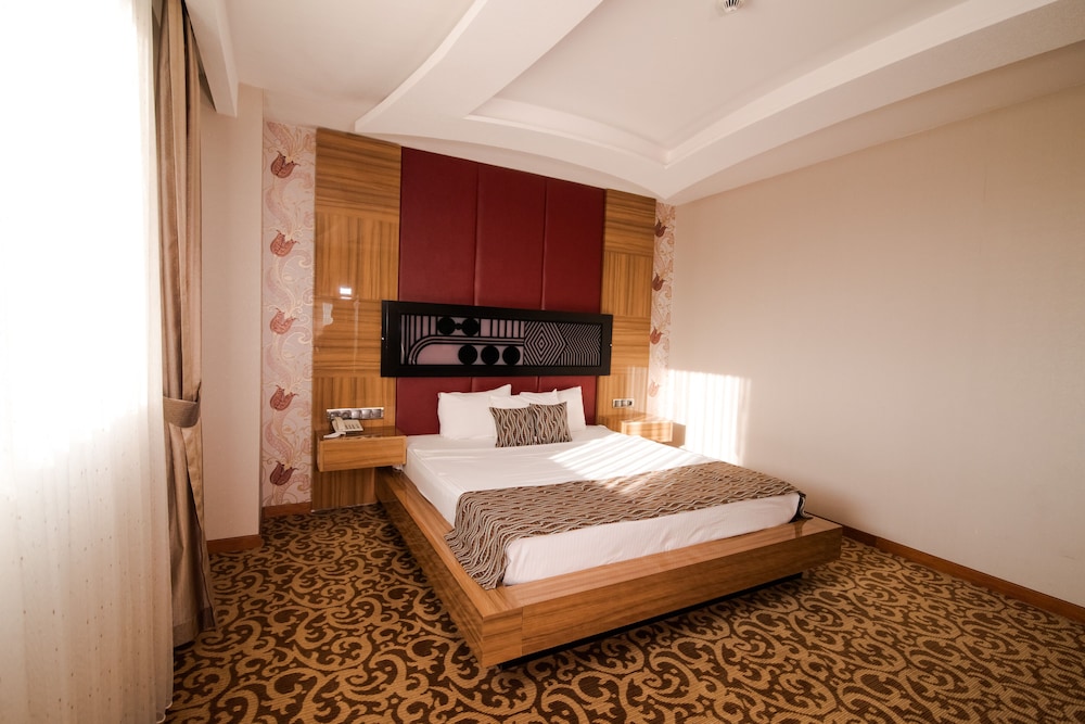 Standard Double Room photo 3