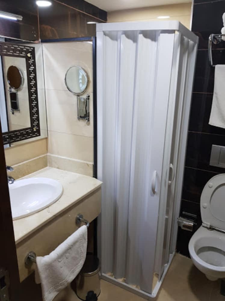 Double Room, Non Smoking photo 2