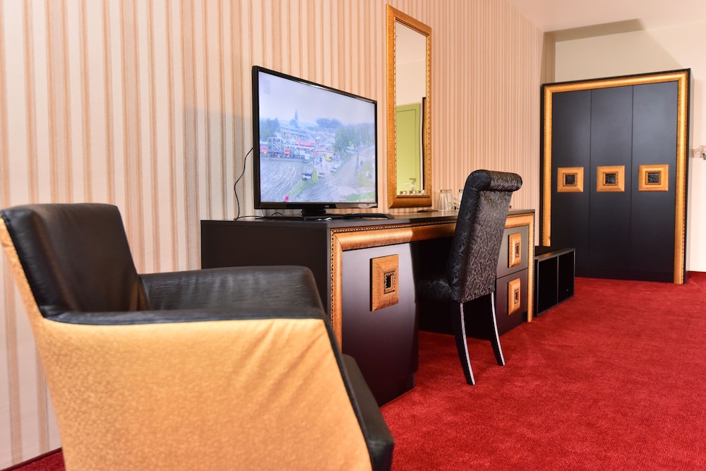 Deluxe Triple Room, 1 Bedroom photo 3