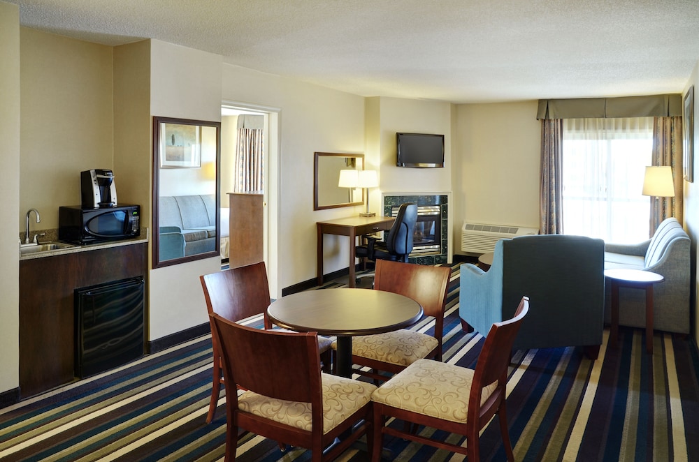 Suite, 1 Bedroom photo 1