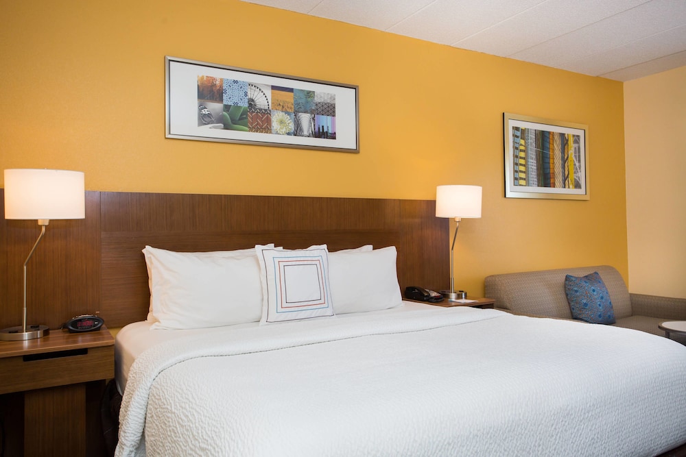 Room, 1 King Bed - Photo 1