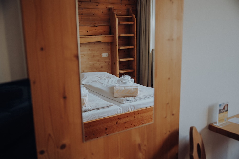 Standard Double Room, Balcony (3*) photo 3