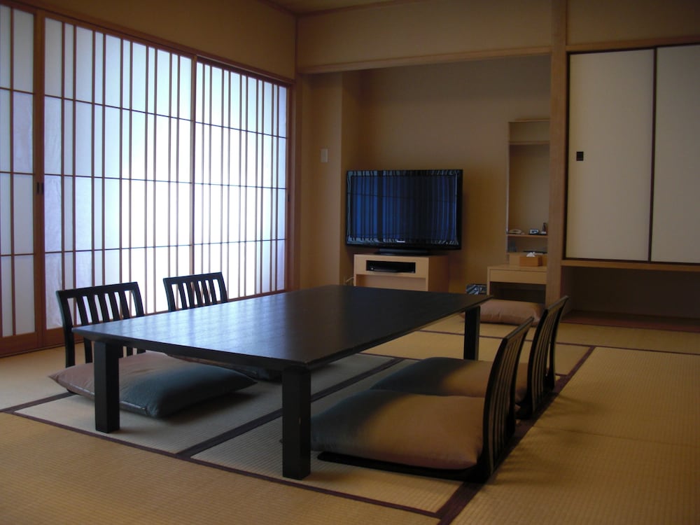 Japanese Suite 1 photo 3