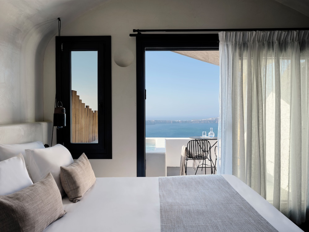 Rocca Dome with Caldera View, Bathtub & Outdoor Hot Tub - Photo 10