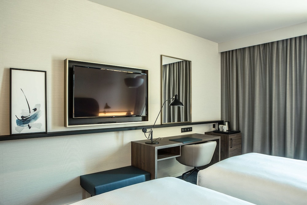 Standard Room, 2 Twin Beds (Sea Side) - Photo 5