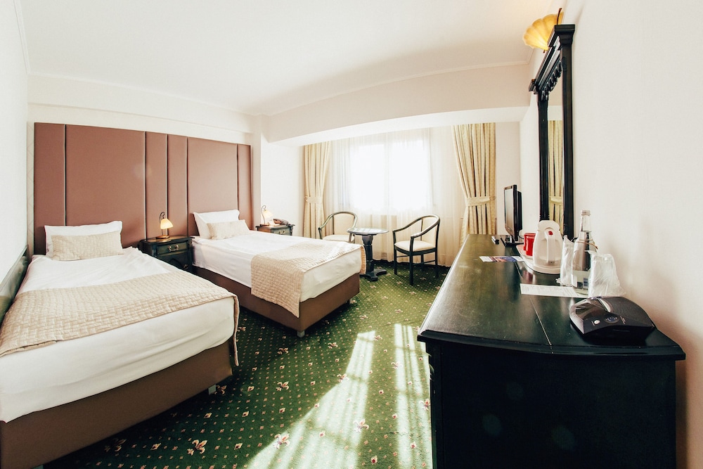 Standard Room, 2 Twin Beds photo 1