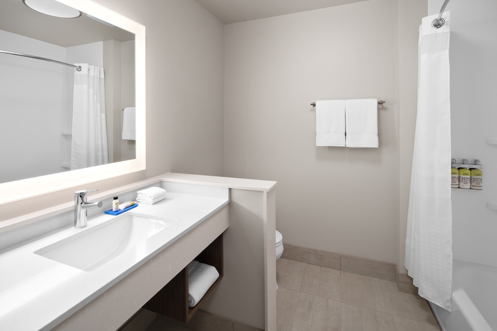 Holiday Inn Express & Suites - Elkhorn - Lake Geneva Area by IHG, Bilde 5