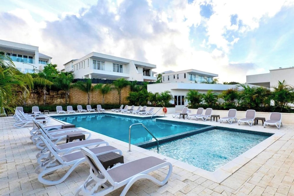 Apartment, 3 Bedrooms, Private Pool, Ocean View photo 3