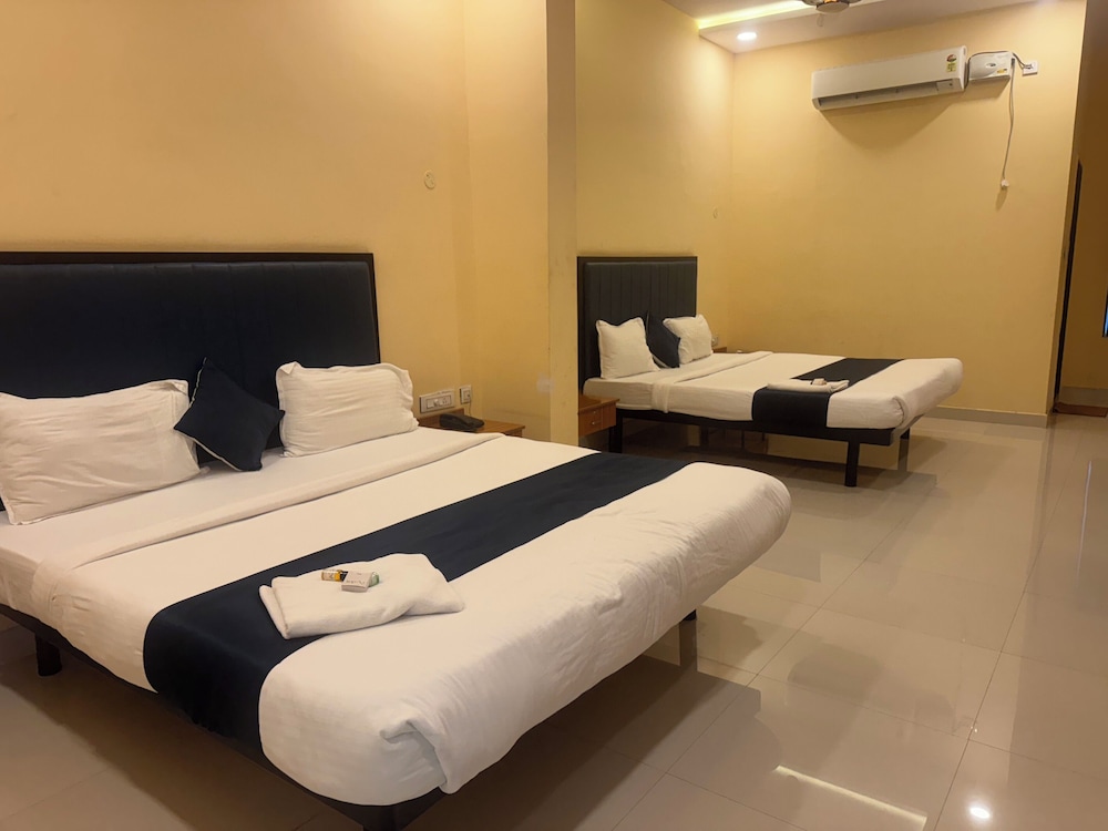 Standard Double or Twin Room photo 1
