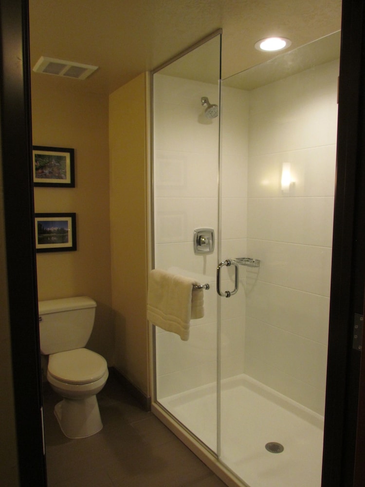 Classic King Room photo 3