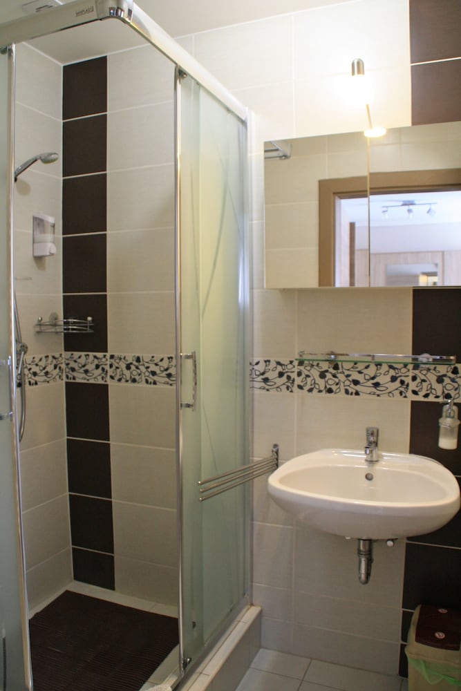 Classic Double Room - Photo 3