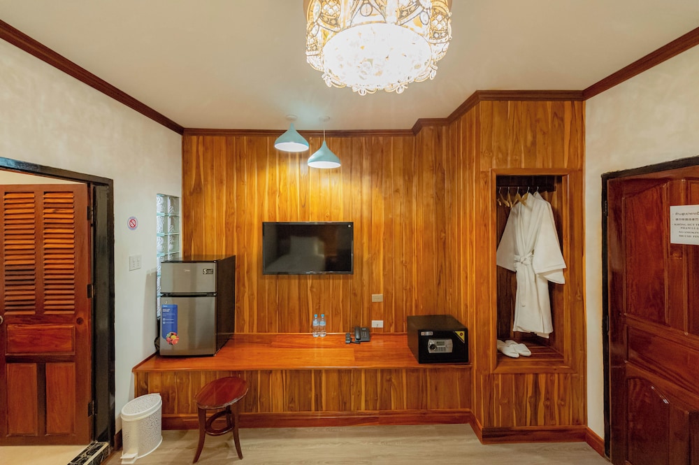 Standard Twin Room - Photo 1