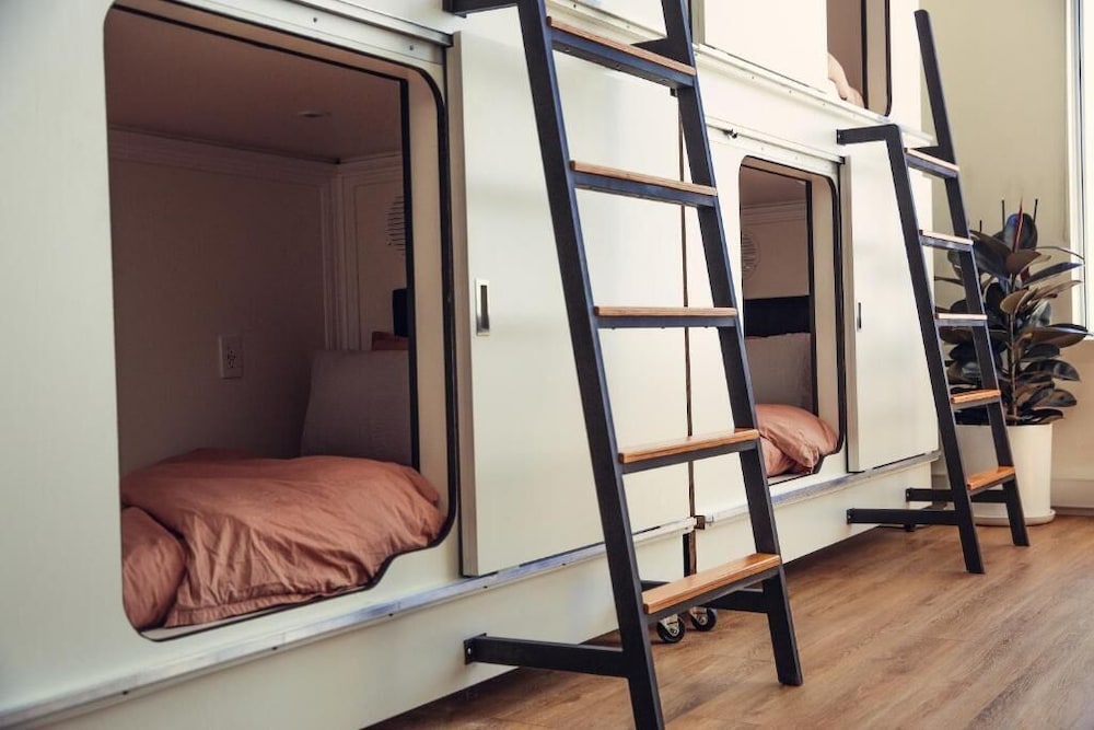 Deluxe Shared Dormitory