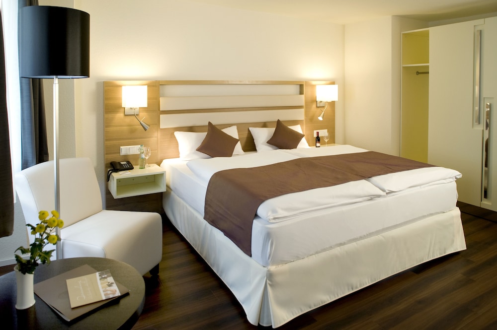 Standard Double Room - Photo 4