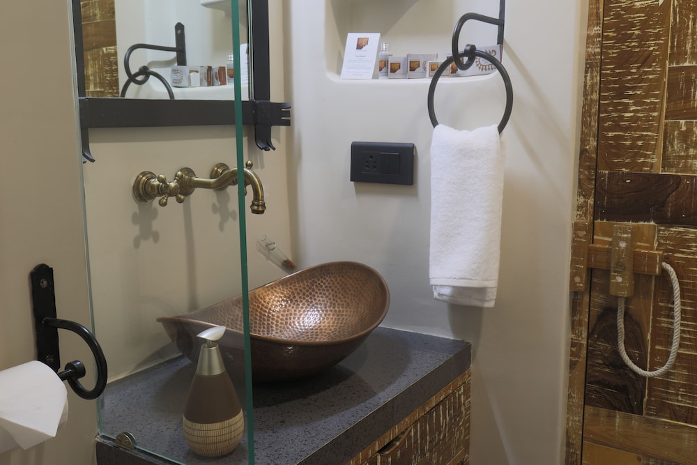 3102 Suite With Jacuzzi & Deck(Sleeps 4) - Photo 25