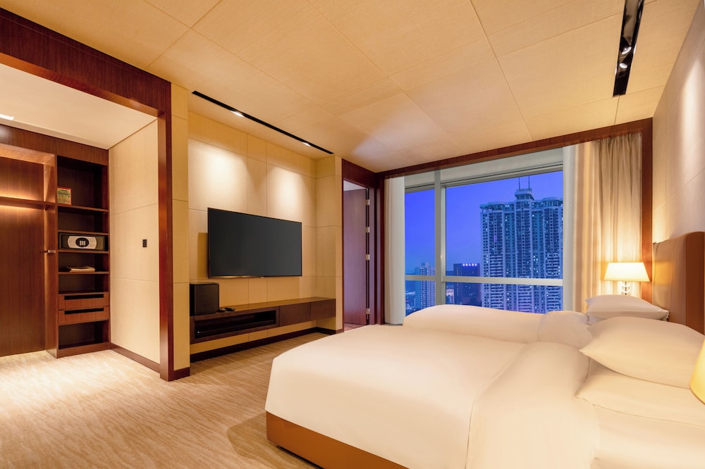 Suite (Chairman) - Photo 3
