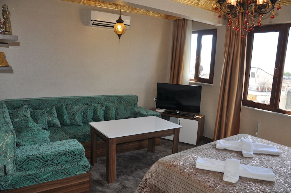 Suite, 2 Bedrooms photo 3