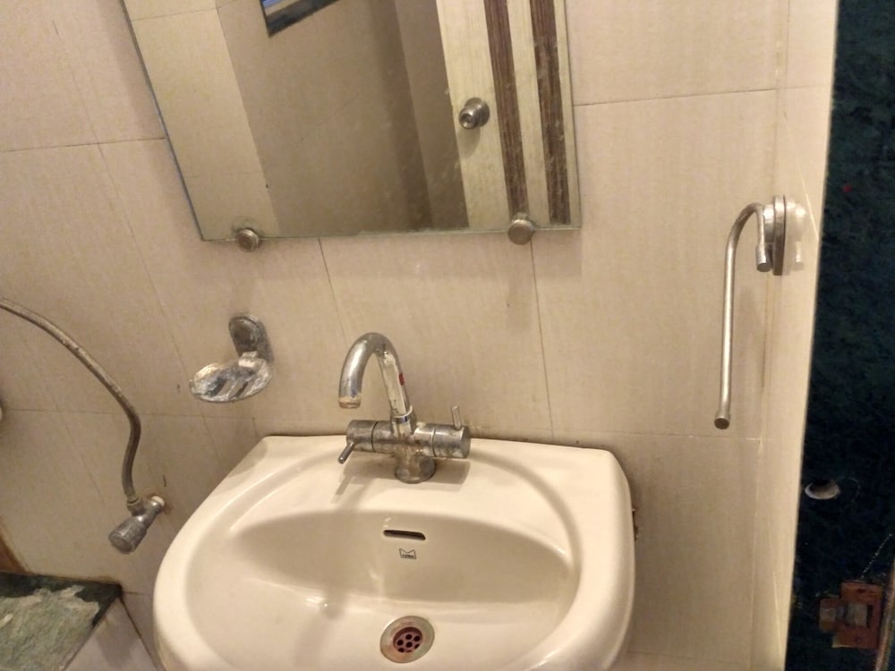 Standard Room, 1 Bedroom - Photo 6