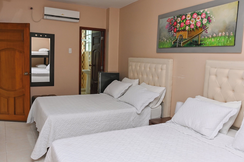 Standard Quadruple Room photo 3