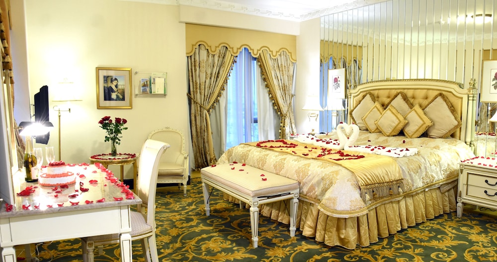 Royal Suite - Photo 6