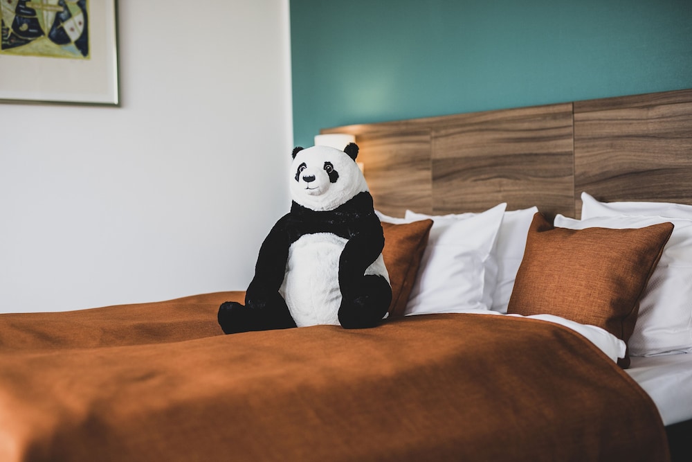 Junior Suite, City View (CITY SUITE) thumbnail 6
