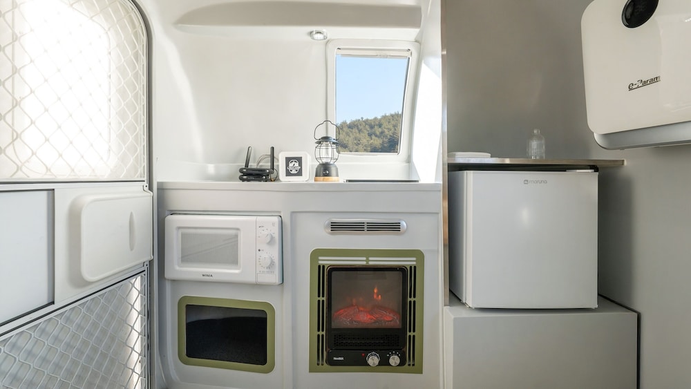 Basic Room, 1 Bedroom (Gamseong Caravan 01) photo 3