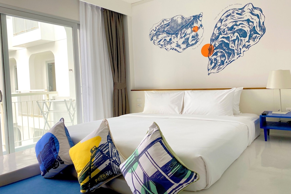 Deluxe Double Room photo 2