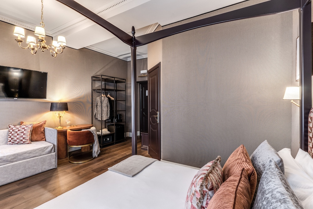 Superior Studio Suite photo 3