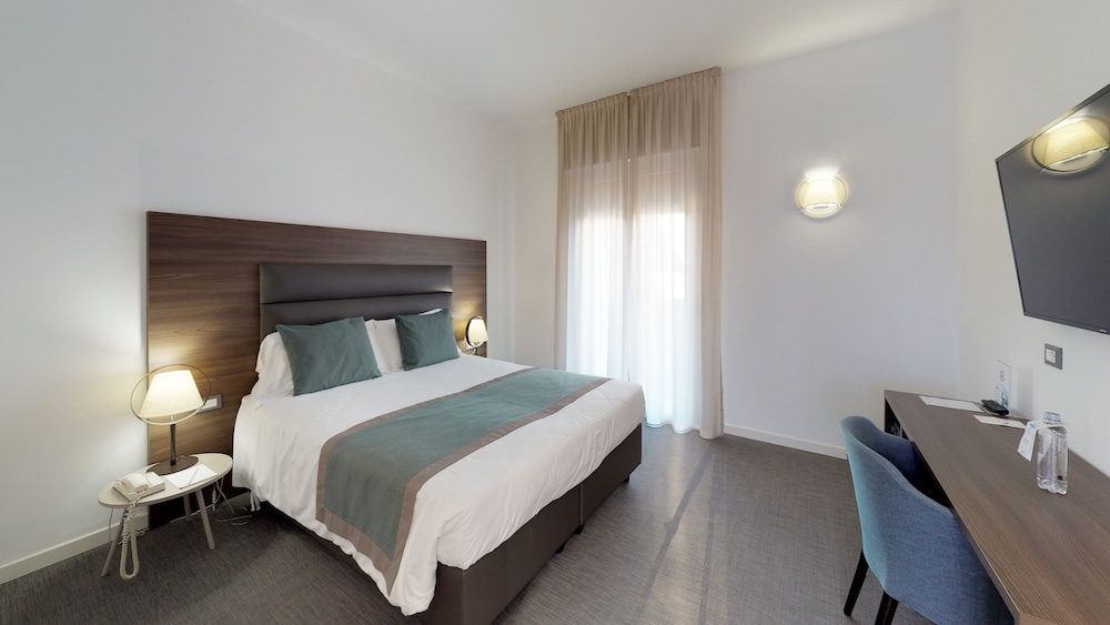 Superior Room, 1 Double Bed, Balcony