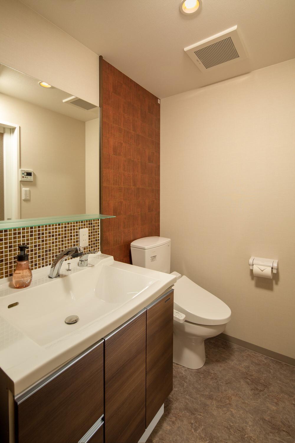 Queen Room with Tatami area and Balcony photo 3