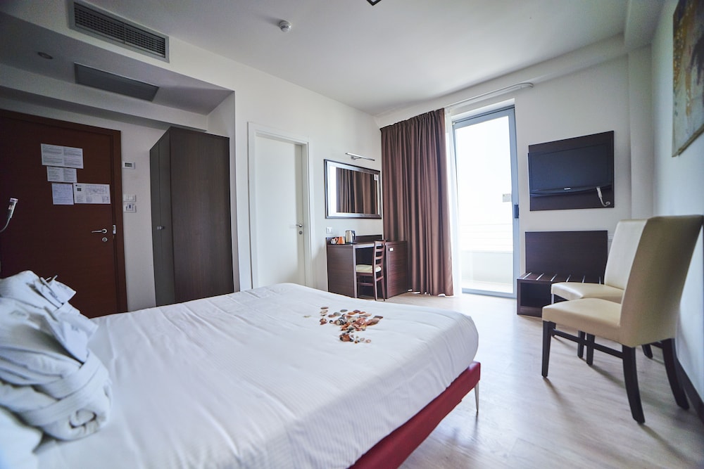 Superior Double Room - Photo 3