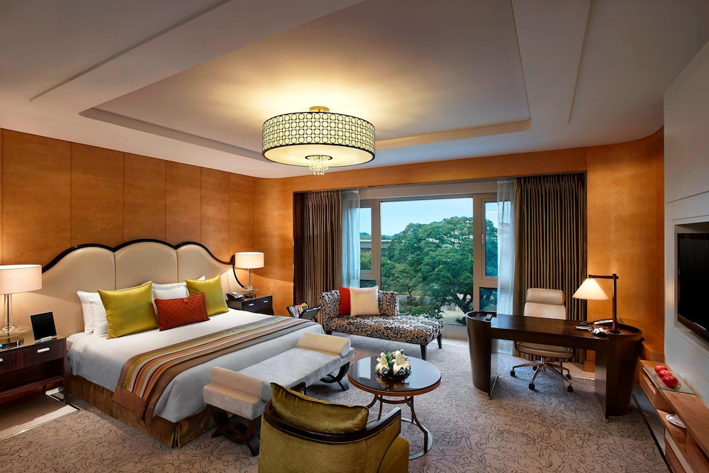 Club Room, 1 Double Bed, Tower - Photo 3