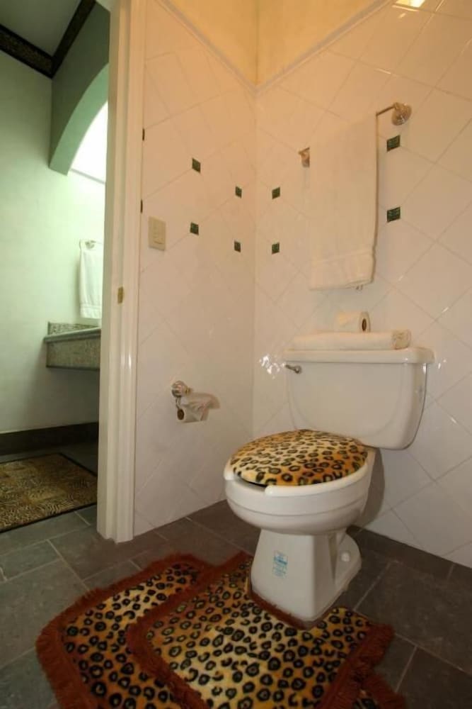 Standard Room photo 2
