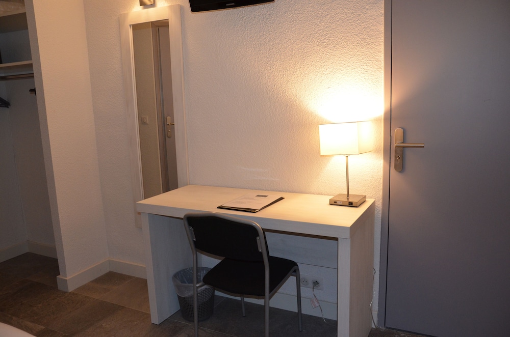 Comfort Double Room, Private Bathroom - Photo 3