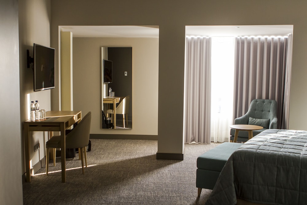 Executive Room, 1 Double or 2 Twin Beds, Bay View photo 2