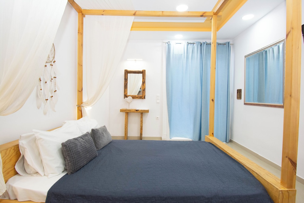 Studio, Jetted Tub, Ground Floor - Photo 5