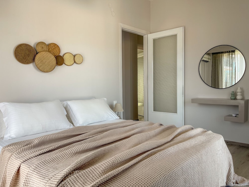 Superior Apartment, 3 Bedrooms, Balcony, City View