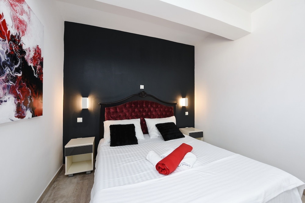 Standard Apartment, 1 Double Bed with Sofa bed