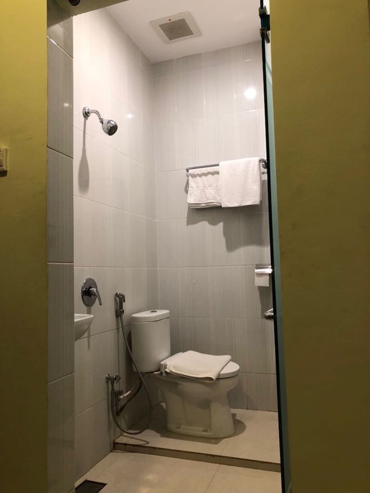 Deluxe Double or Twin Room photo 2