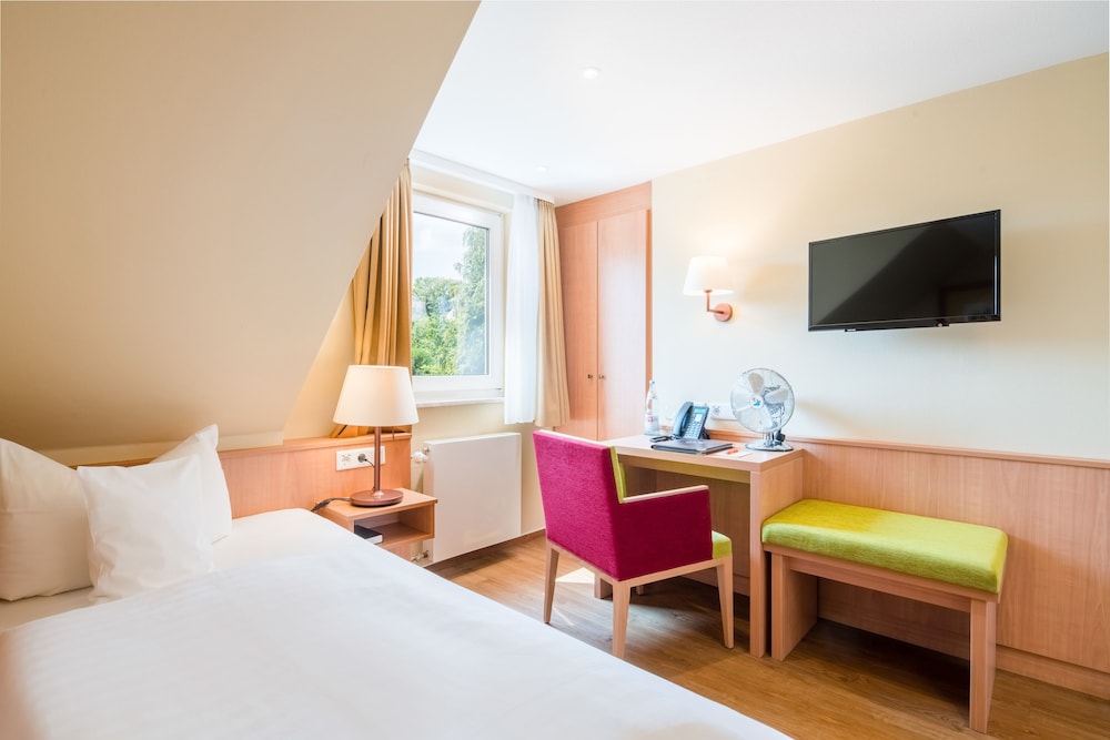 Economy Single Room