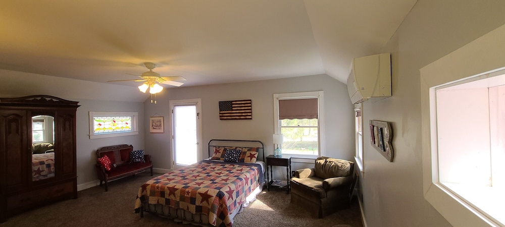 Patriot Suite photo 3