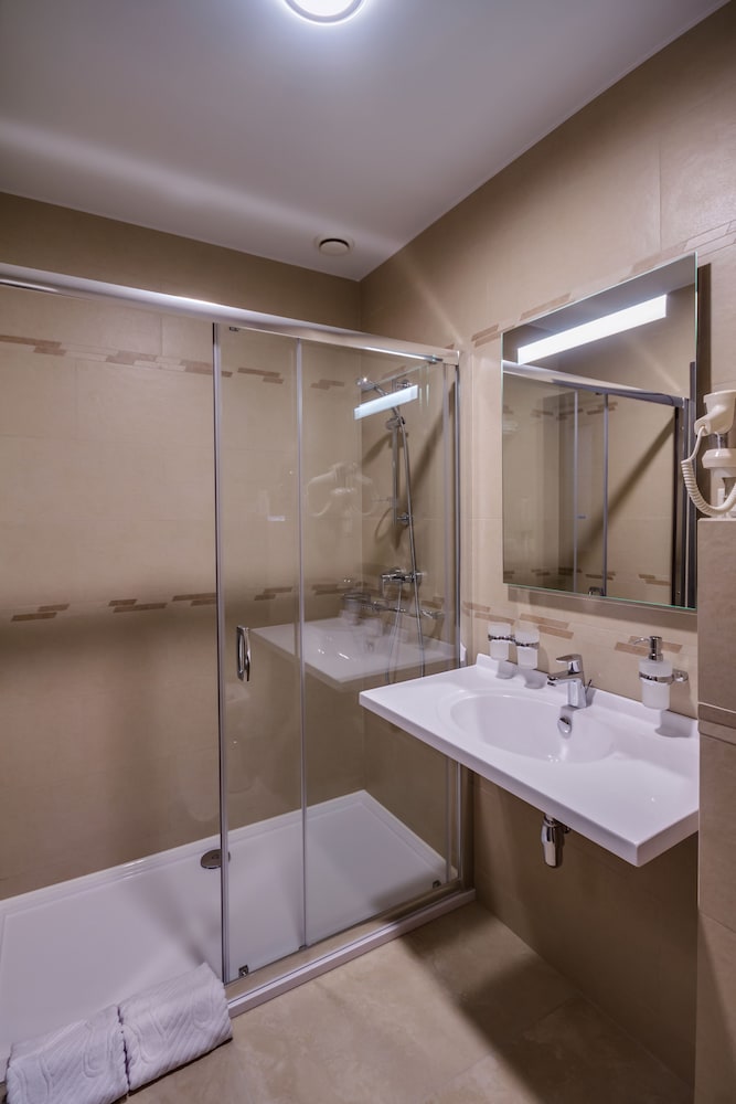 Standard Single Room photo 2