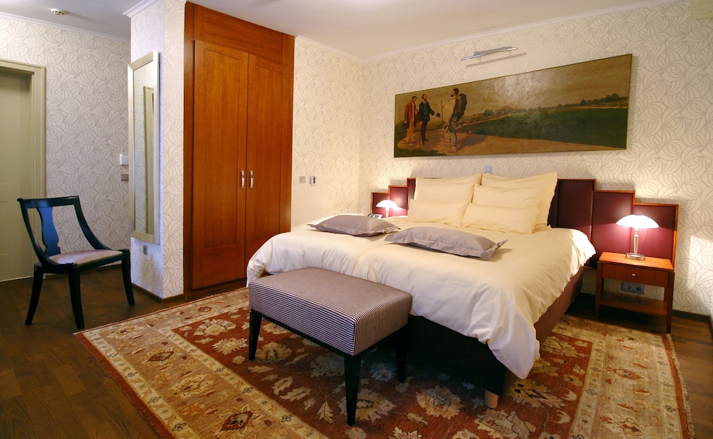 Premier Twin Room photo 2