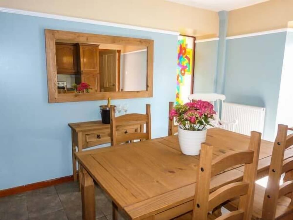 Cottage photo 3