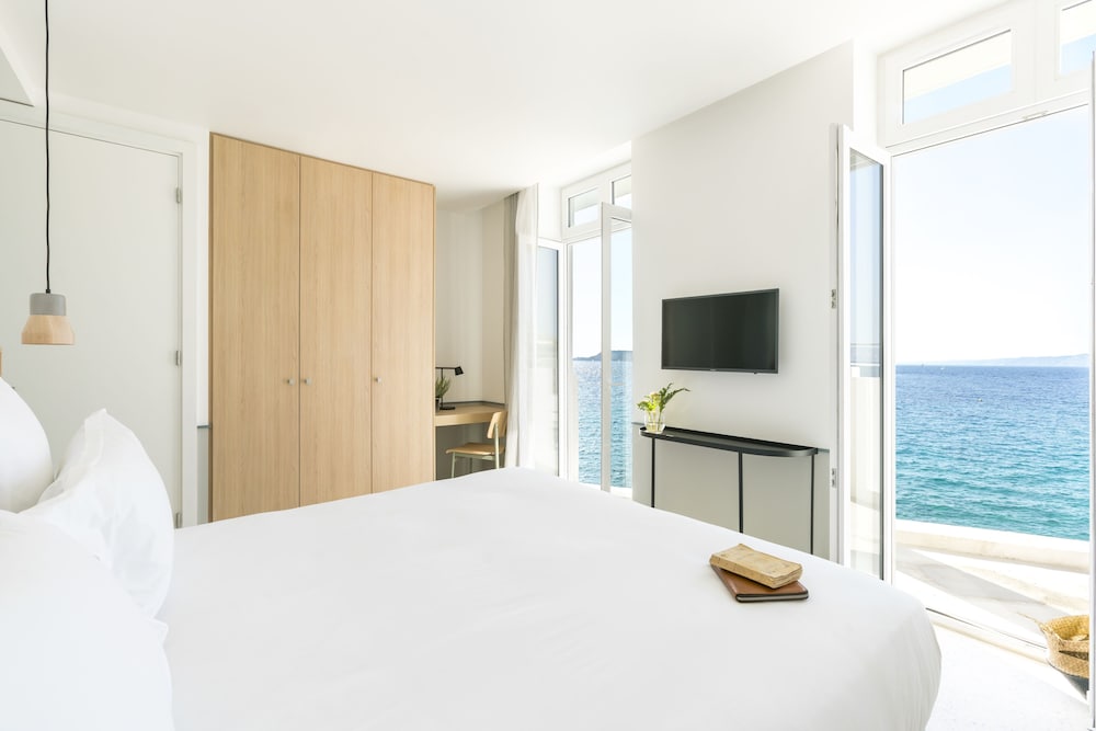 Executive Sea View photo 2