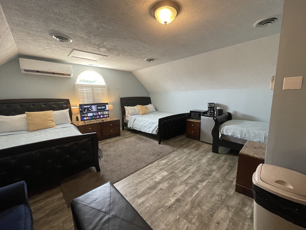 Family Room, 1 Bedroom, Garden View photo 1